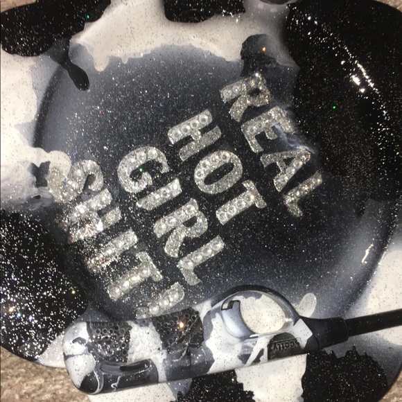 Custom Women’s Rolling Tray Set!! New - Picture 2 of 7